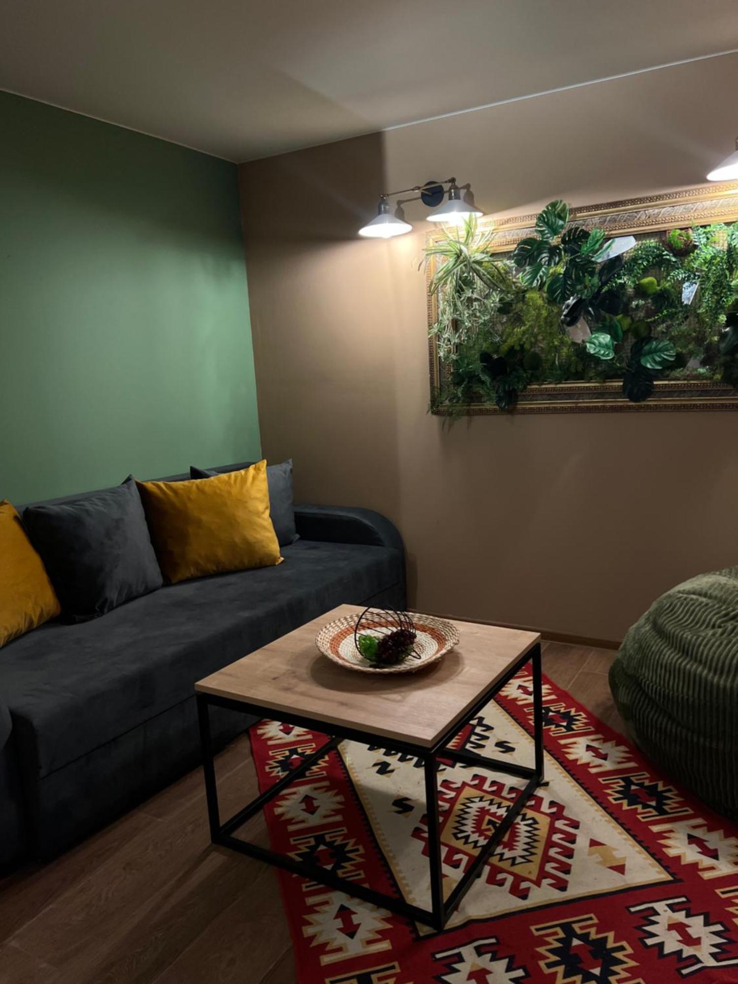 Hostel Nomad Тбілісі Екстер'єр фото